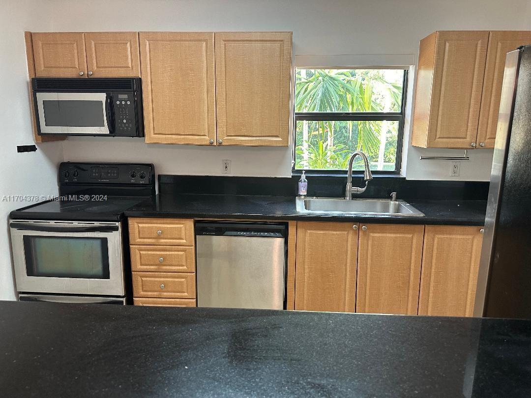 BAL HARBOUR COURT CONDO - Residential Lease