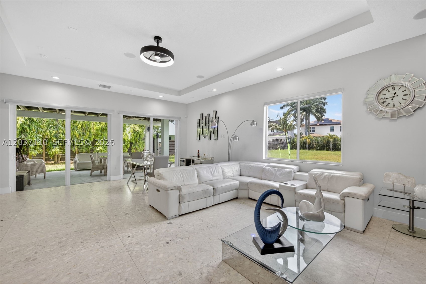 VENETIAN PARC - Residential