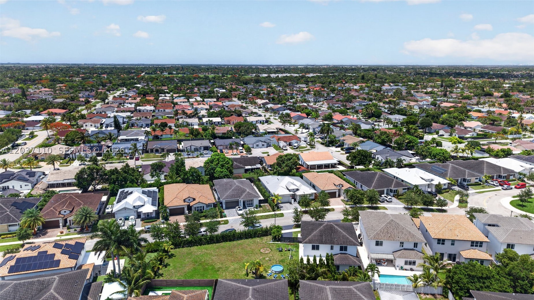 VENETIAN PARC - Residential