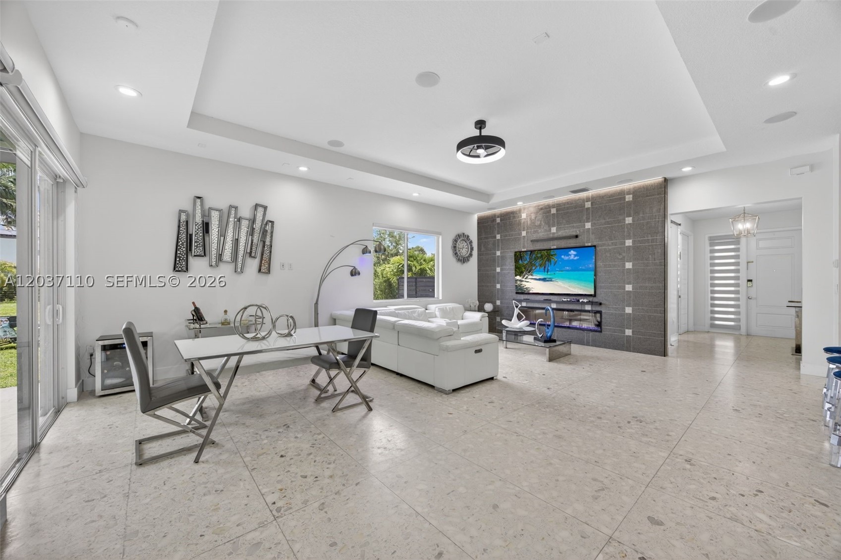 VENETIAN PARC - Residential