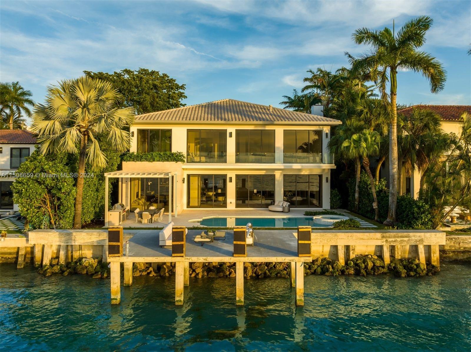 LA GORCE GOLF SUB - Residential