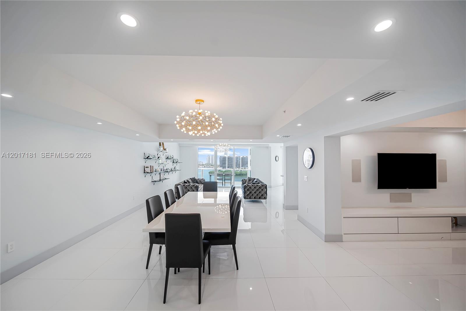 THE PENINSULA II CONDO - Residential