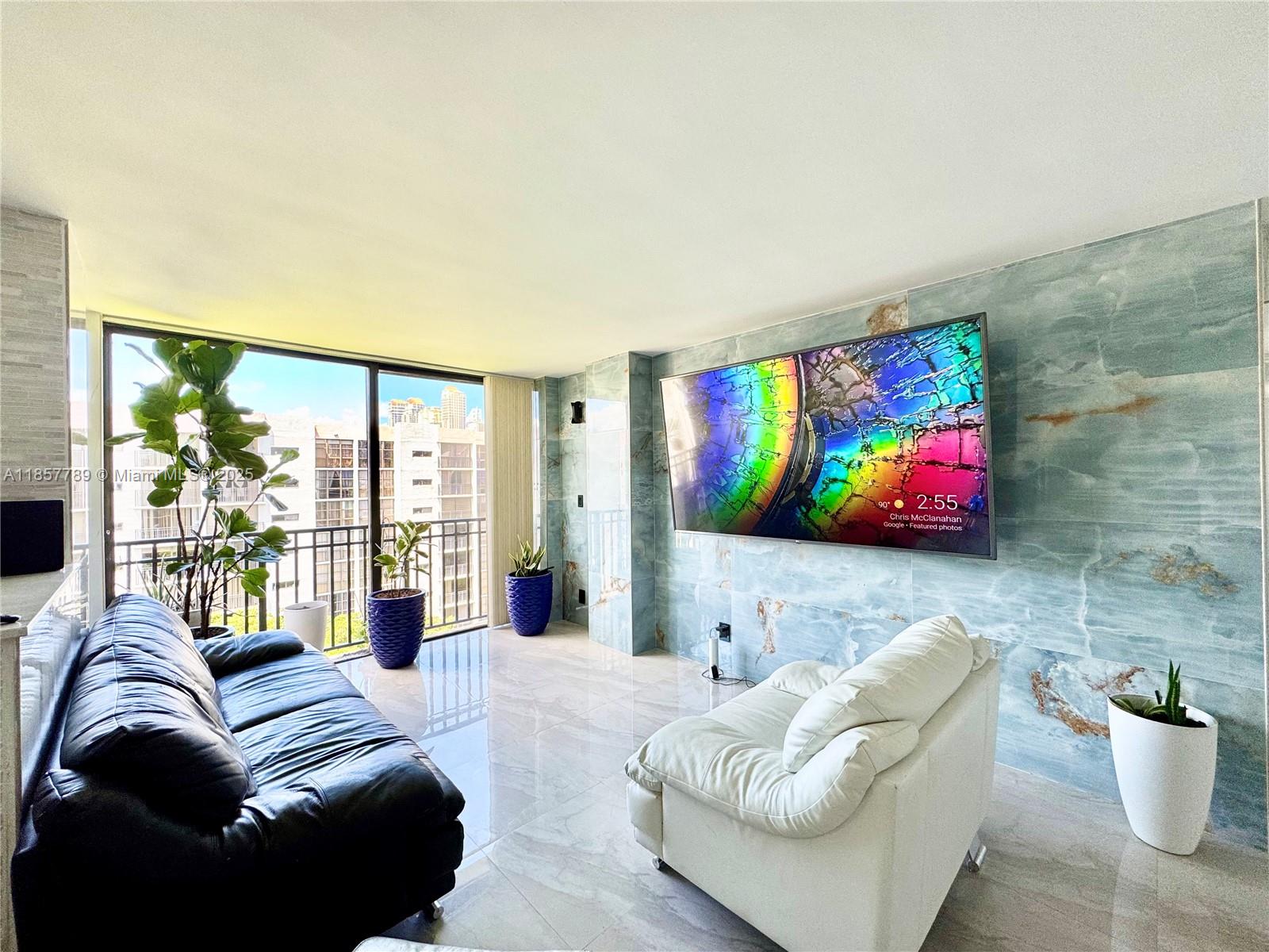 PLAZA OF AMERICAS CONDO P - Residential Lease