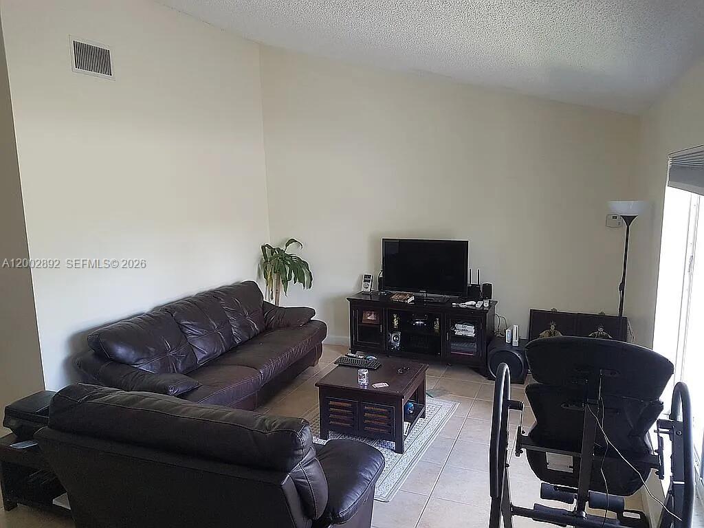 SUNRISE GOLF VILLAGE - Residential