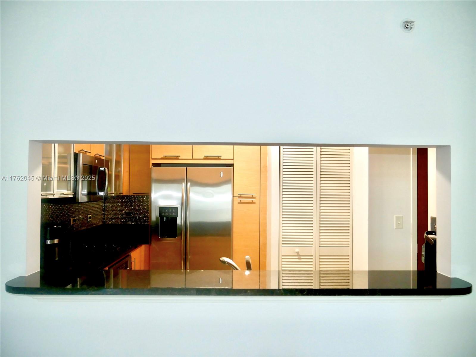BRICKELL ONTHE RIVER NORTH - Residential