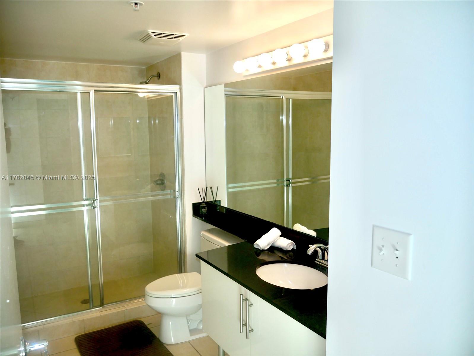 BRICKELL ONTHE RIVER NORTH - Residential