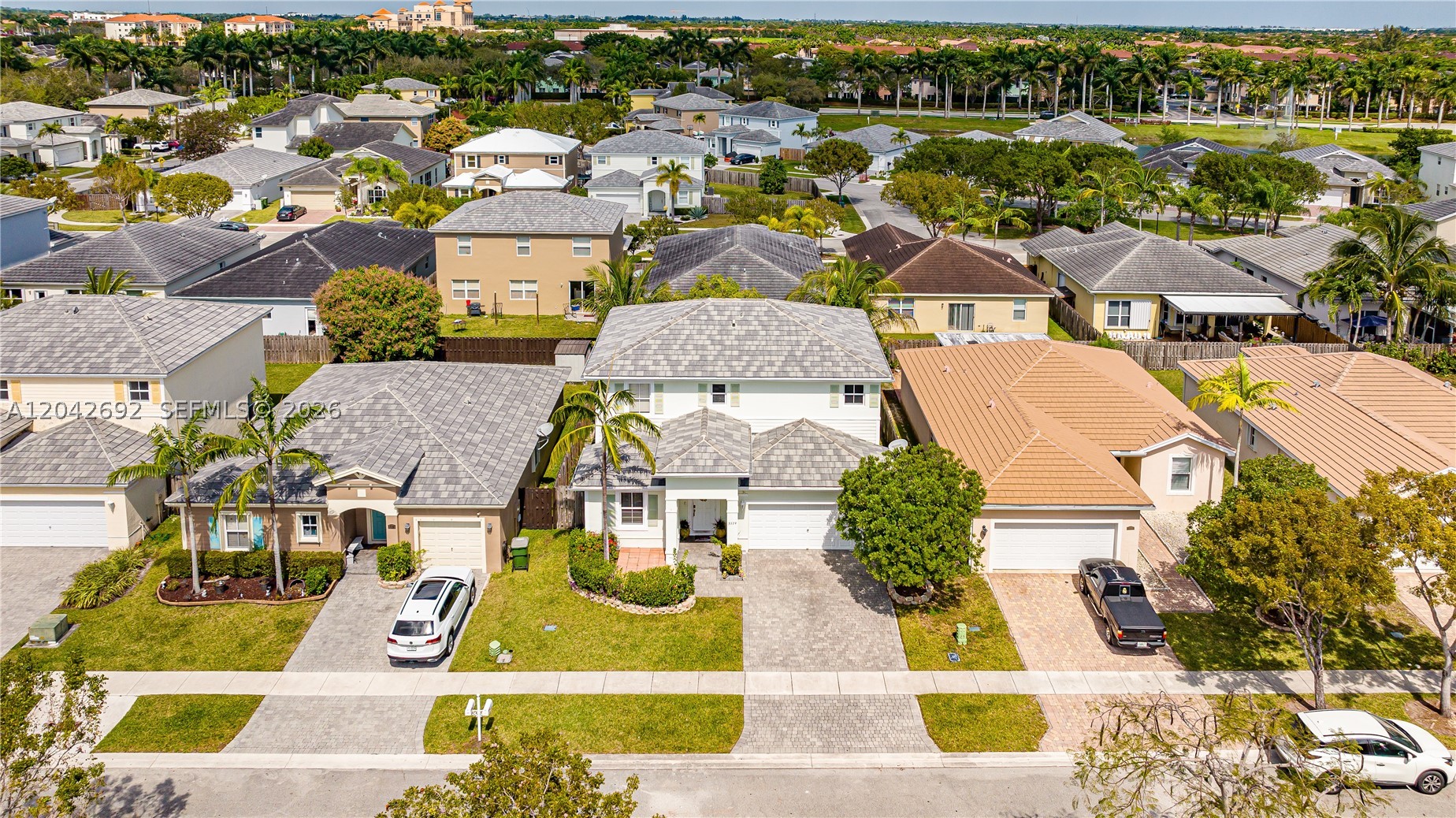 ANTIGUA AT OASIS - Residential