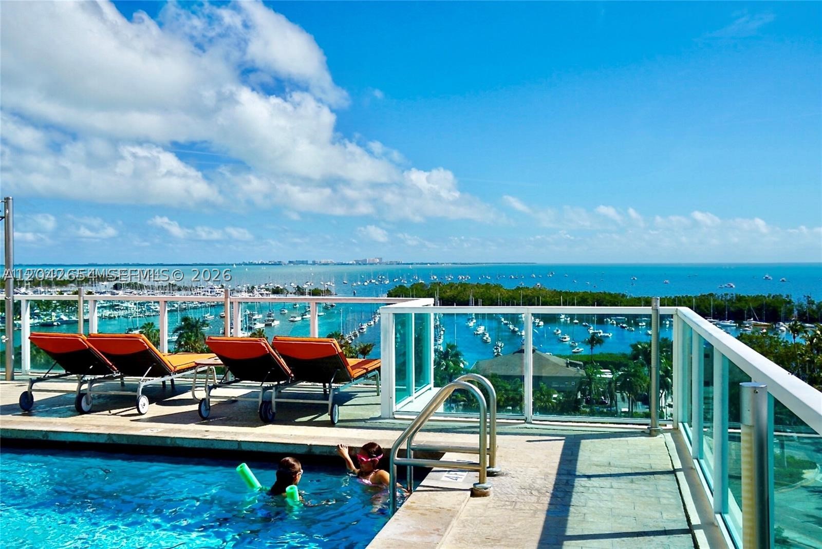 MUTINY PARK CONDO - Residential