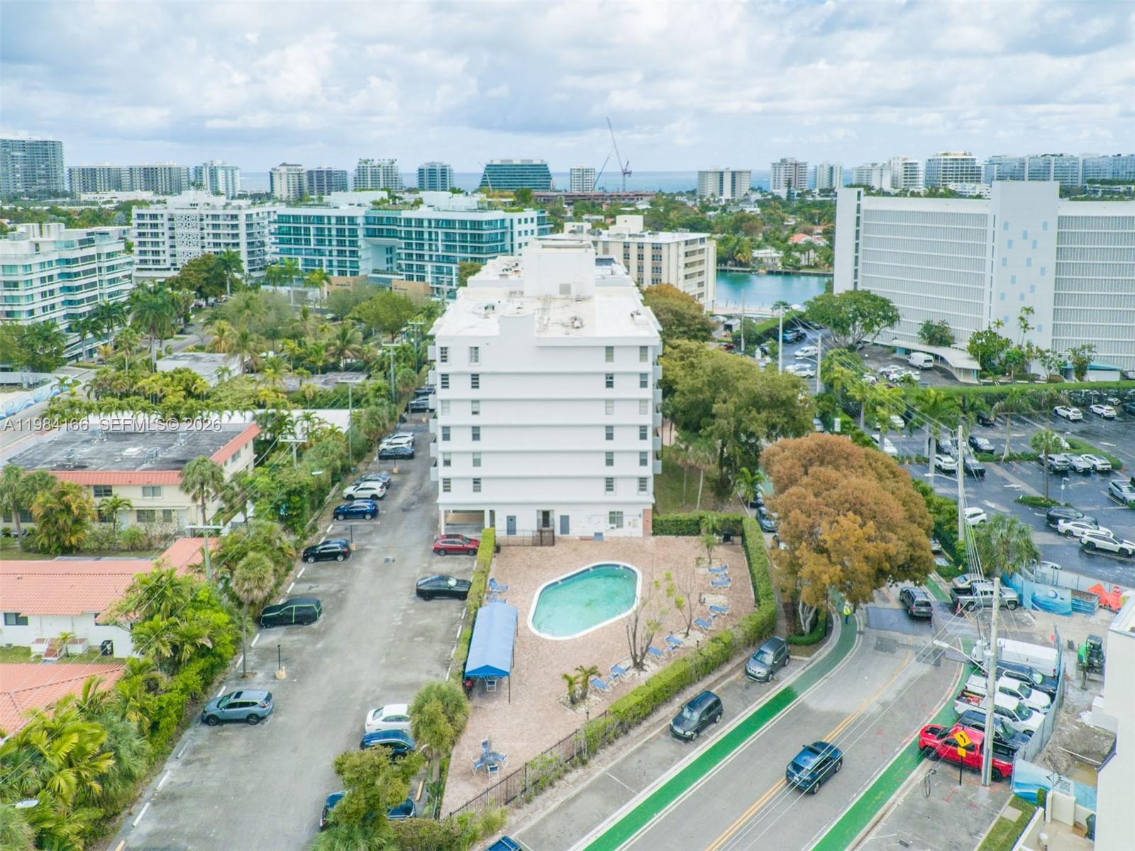 LONGWOOD TOWERS CONDO - Residential