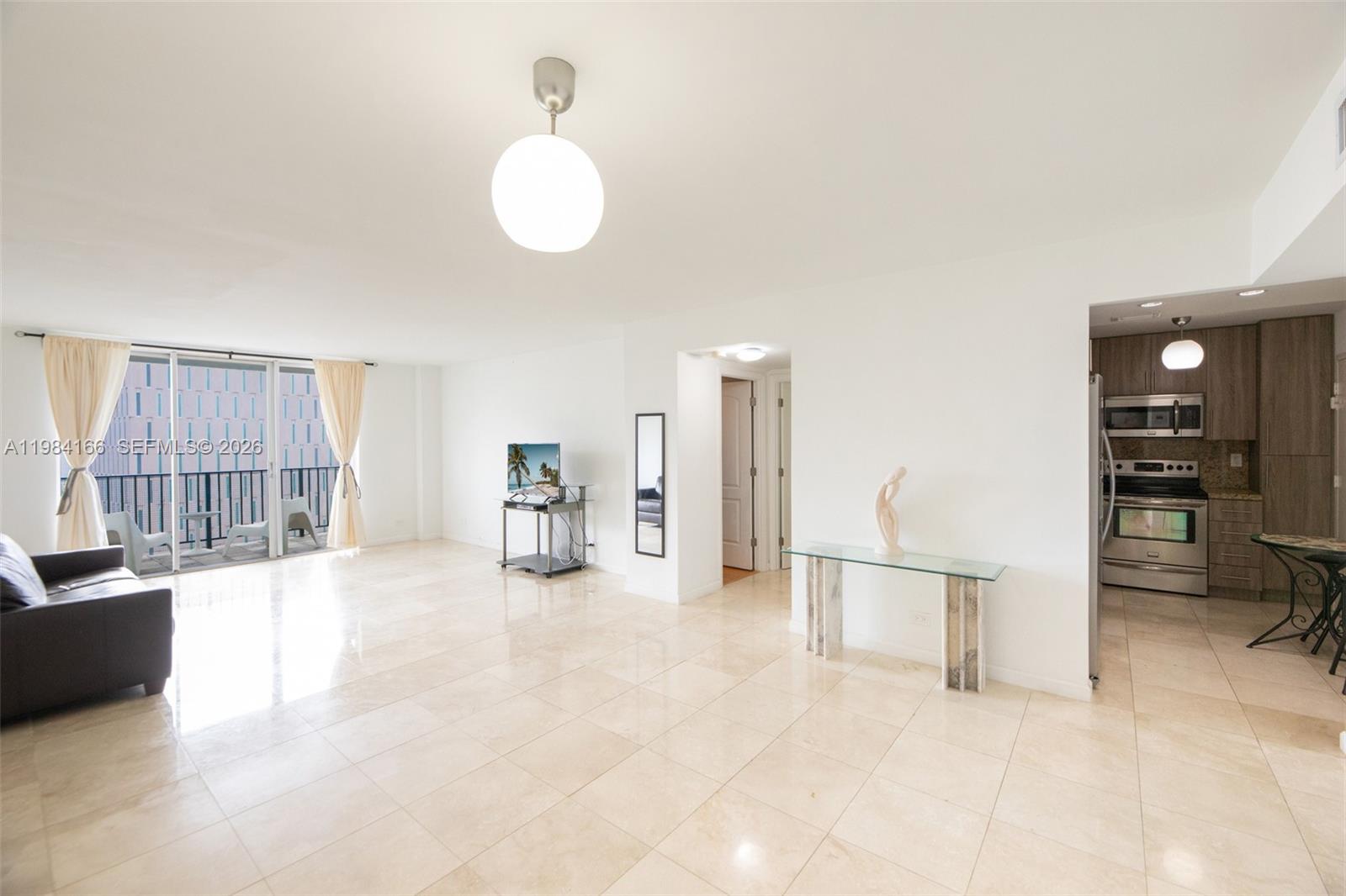 LONGWOOD TOWERS CONDO - Residential