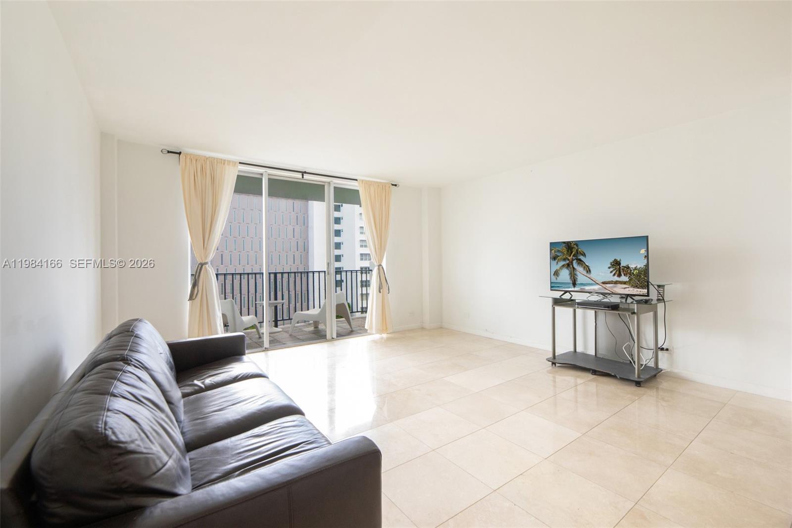 LONGWOOD TOWERS CONDO - Residential