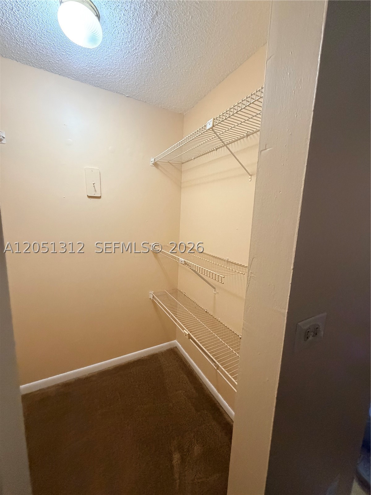 PROMENADE AT KENDALE LAKE - Residential Lease