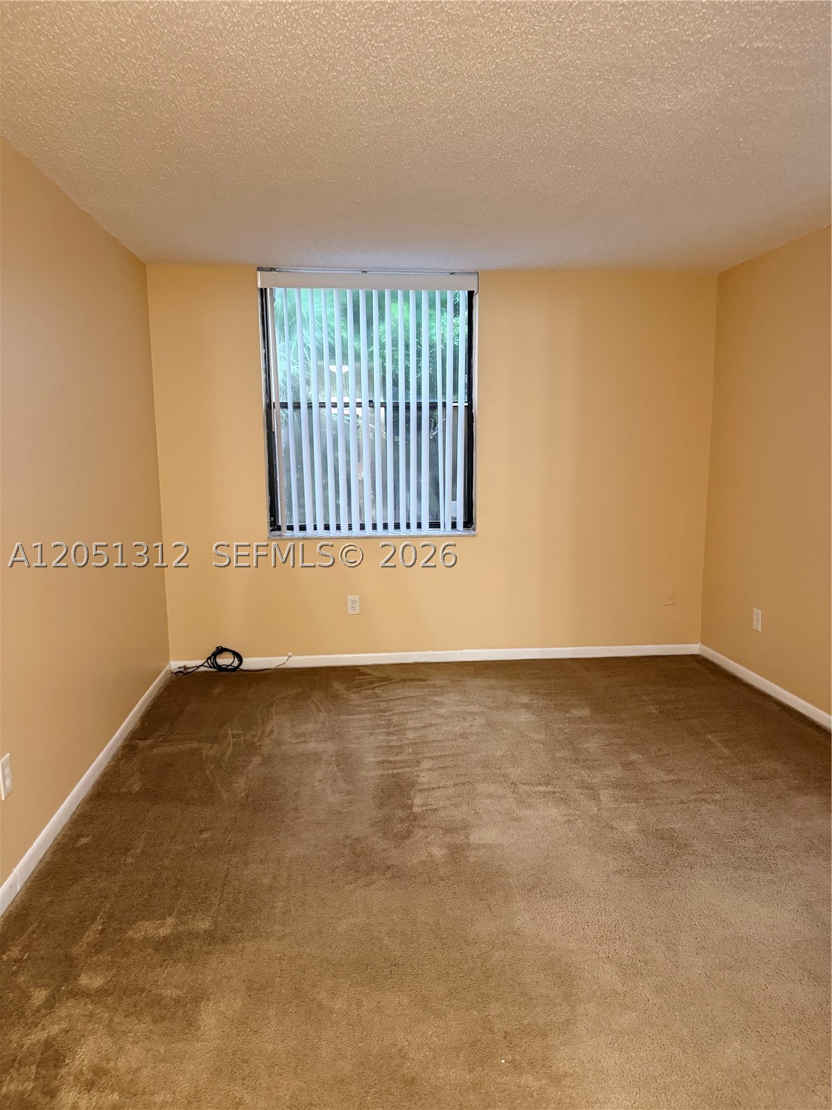 PROMENADE AT KENDALE LAKE - Residential Lease