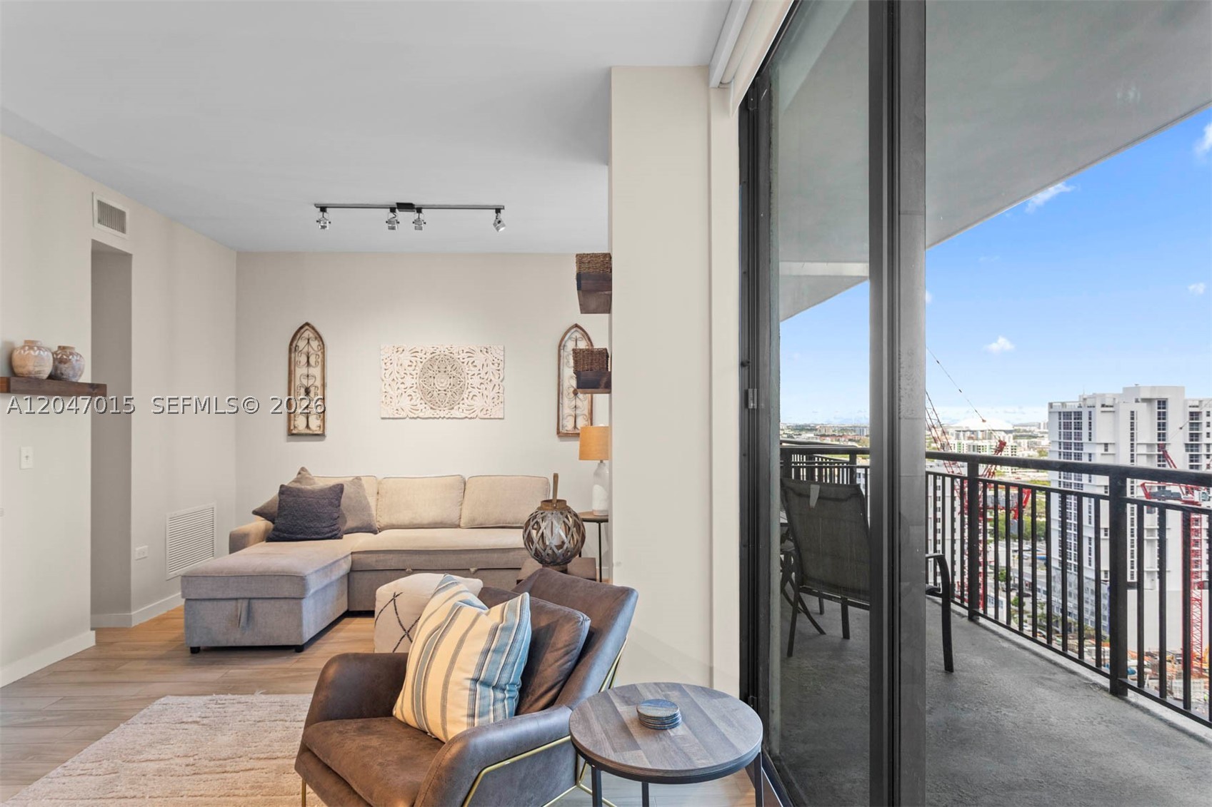 NINE AT MARY BRICKELL VIL - Residential