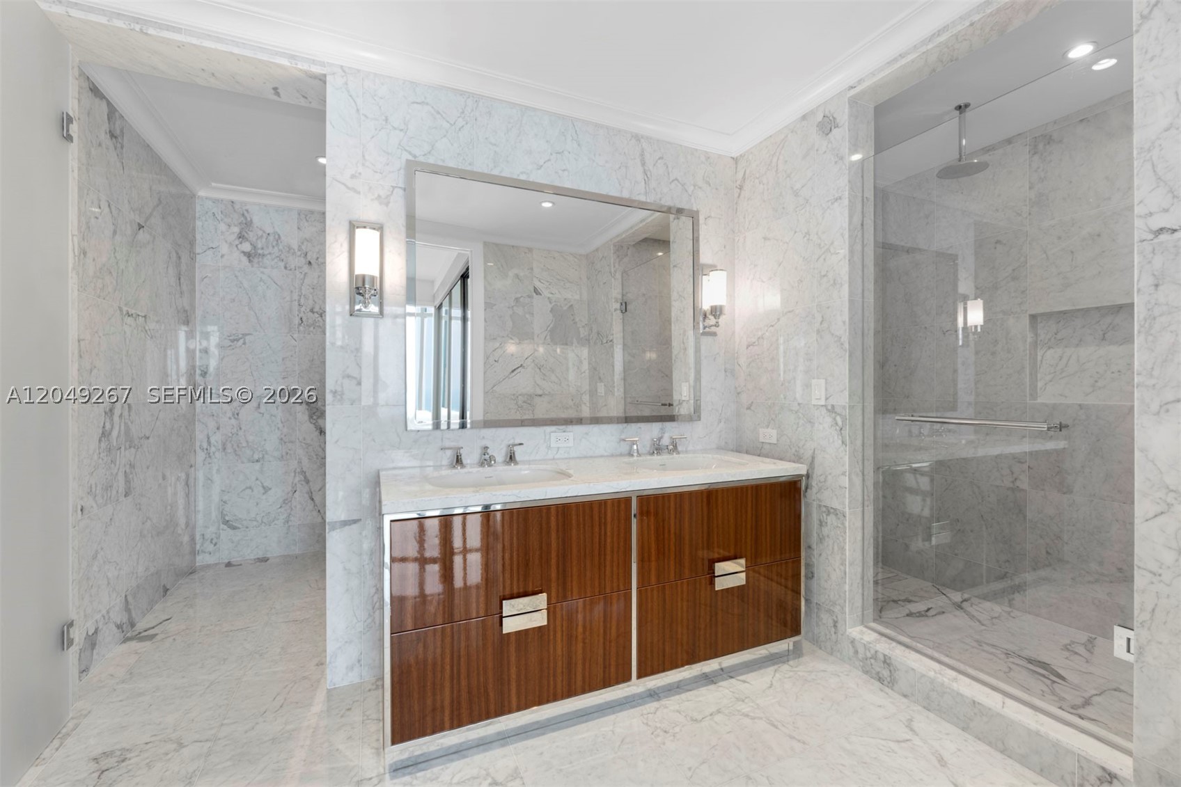 15701 COLLINS CONDO - Residential Lease