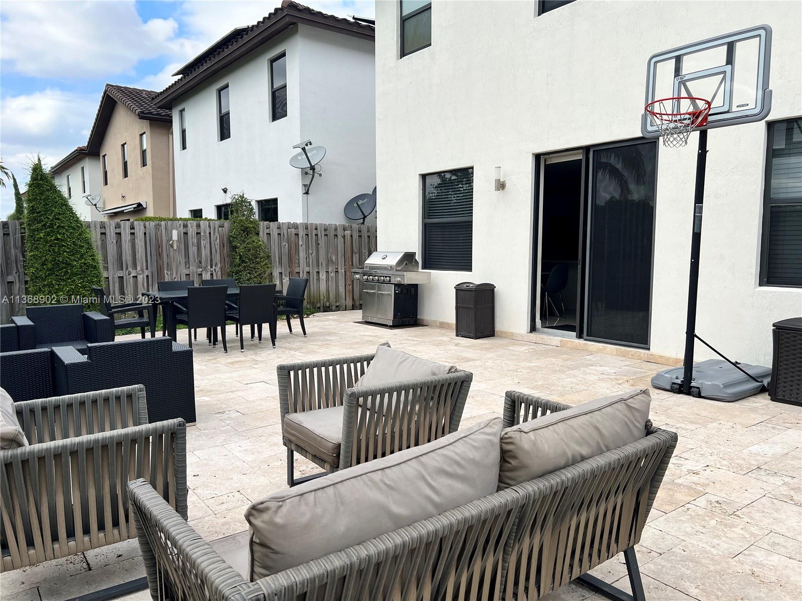 GRAND BAY NORTH - Residential