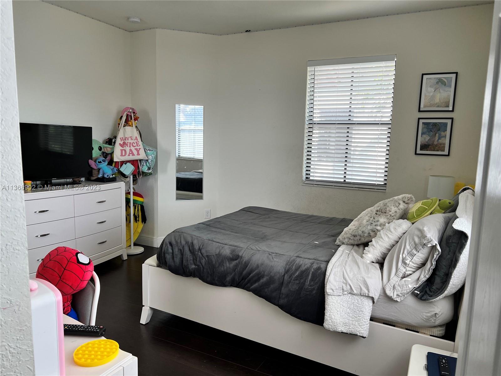 GRAND BAY NORTH - Residential