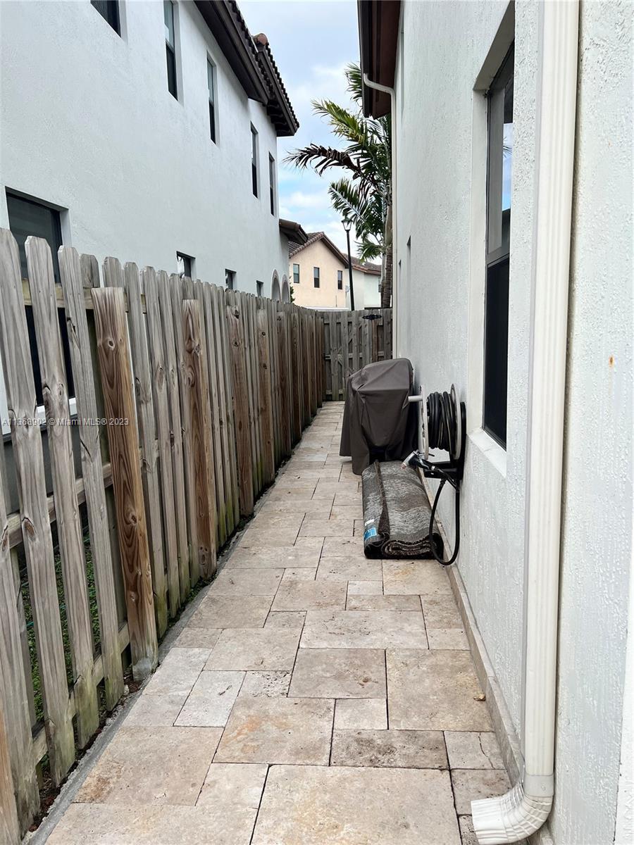 GRAND BAY NORTH - Residential