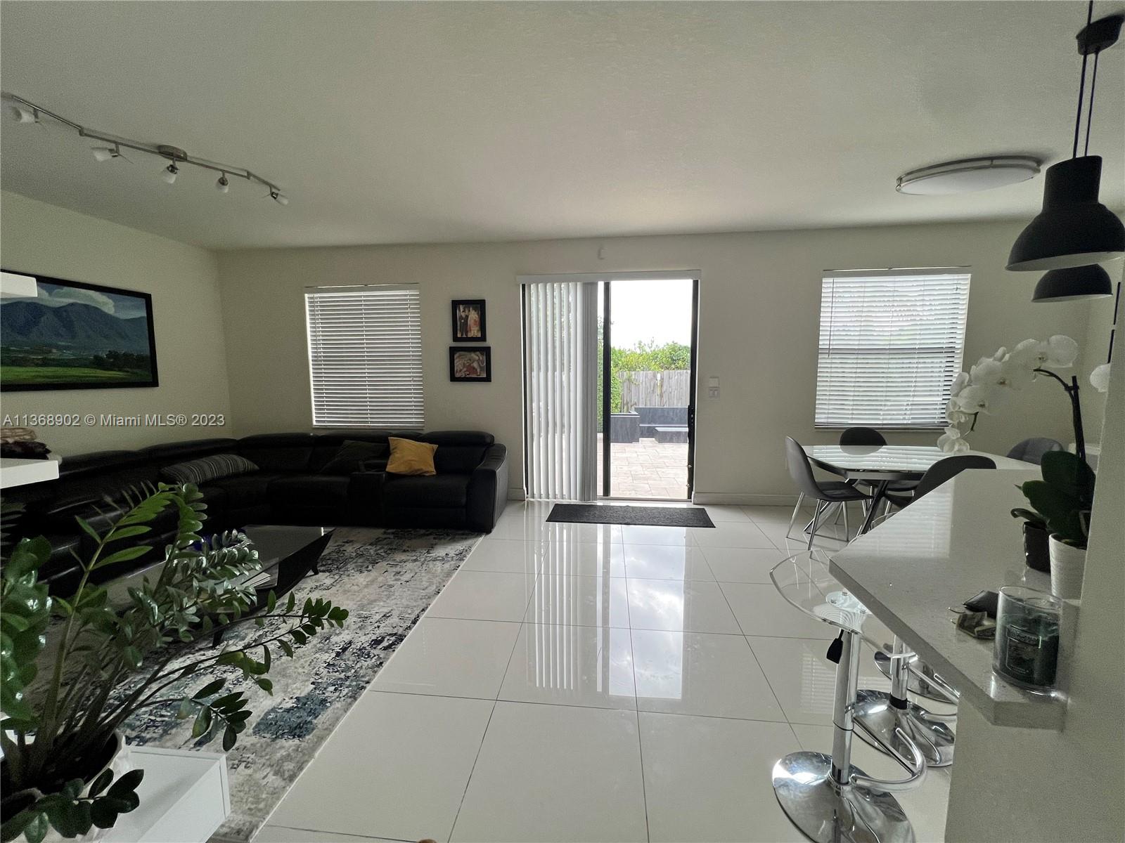 GRAND BAY NORTH - Residential