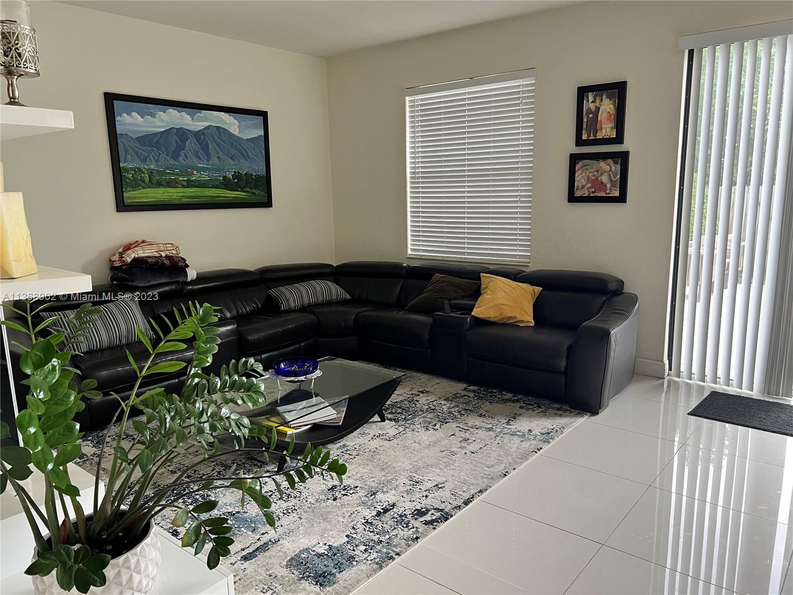 GRAND BAY NORTH - Residential