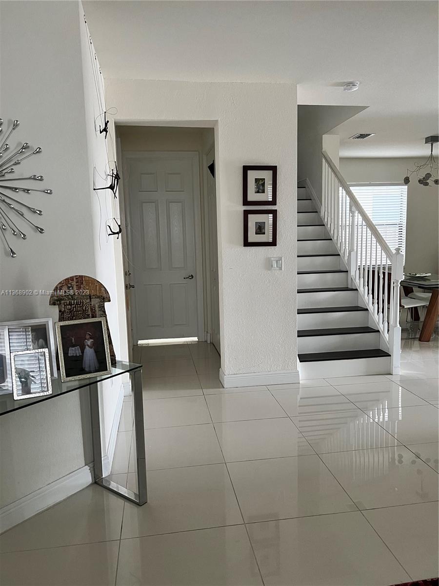 GRAND BAY NORTH - Residential