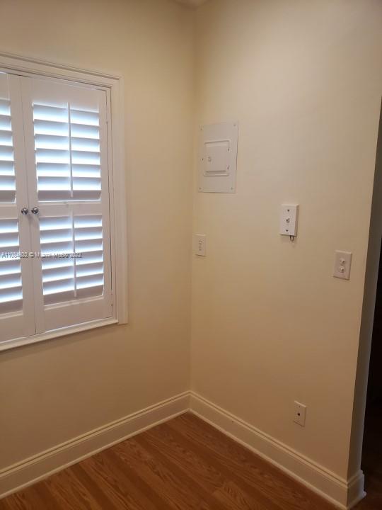 ORIOLE GARDENS TWO - Residential