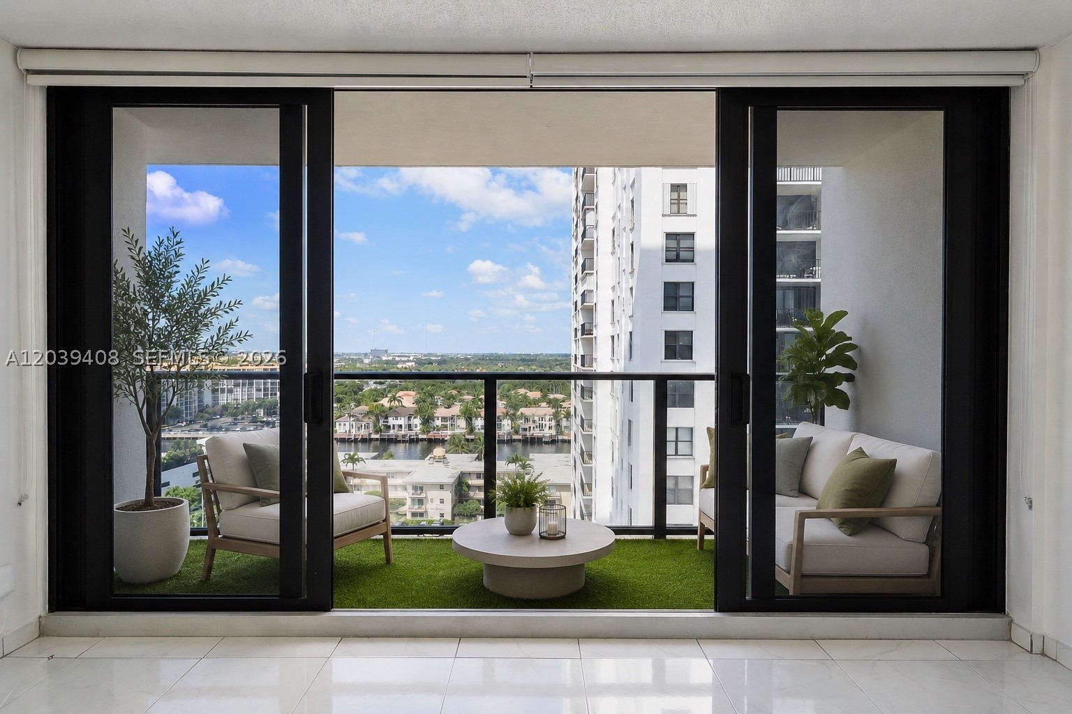 CATANIA CONDO - Residential