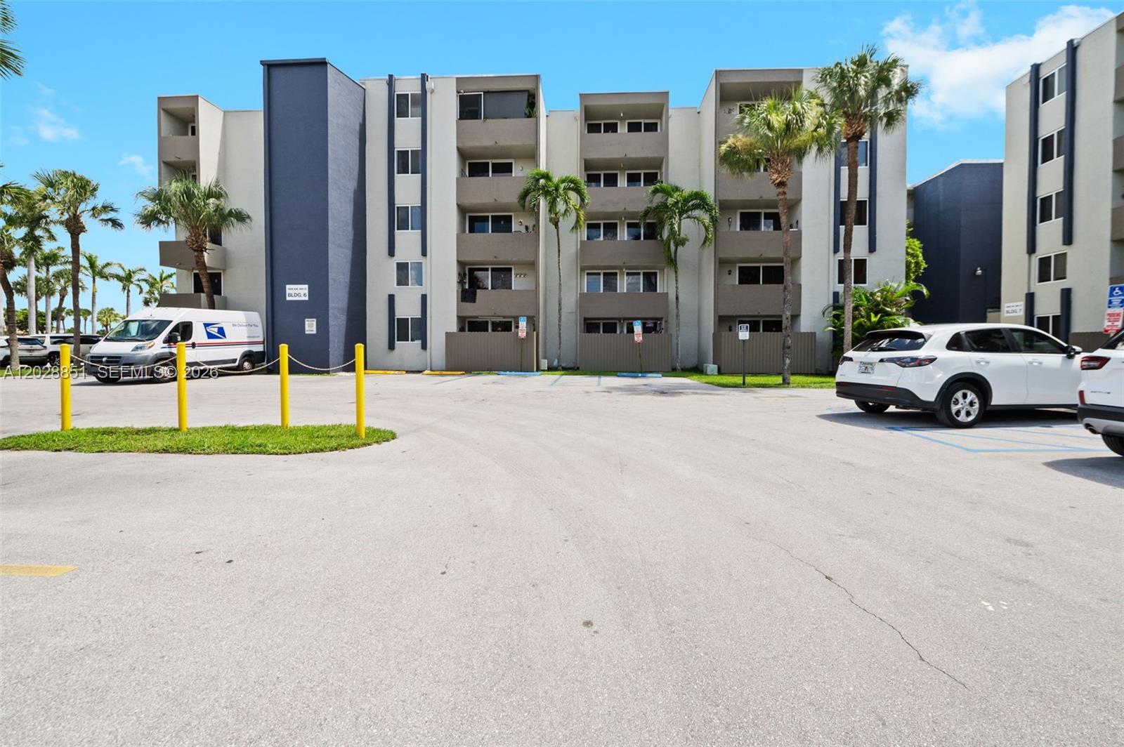 SAMARI LAKE EAST CONDO - Residential Lease
