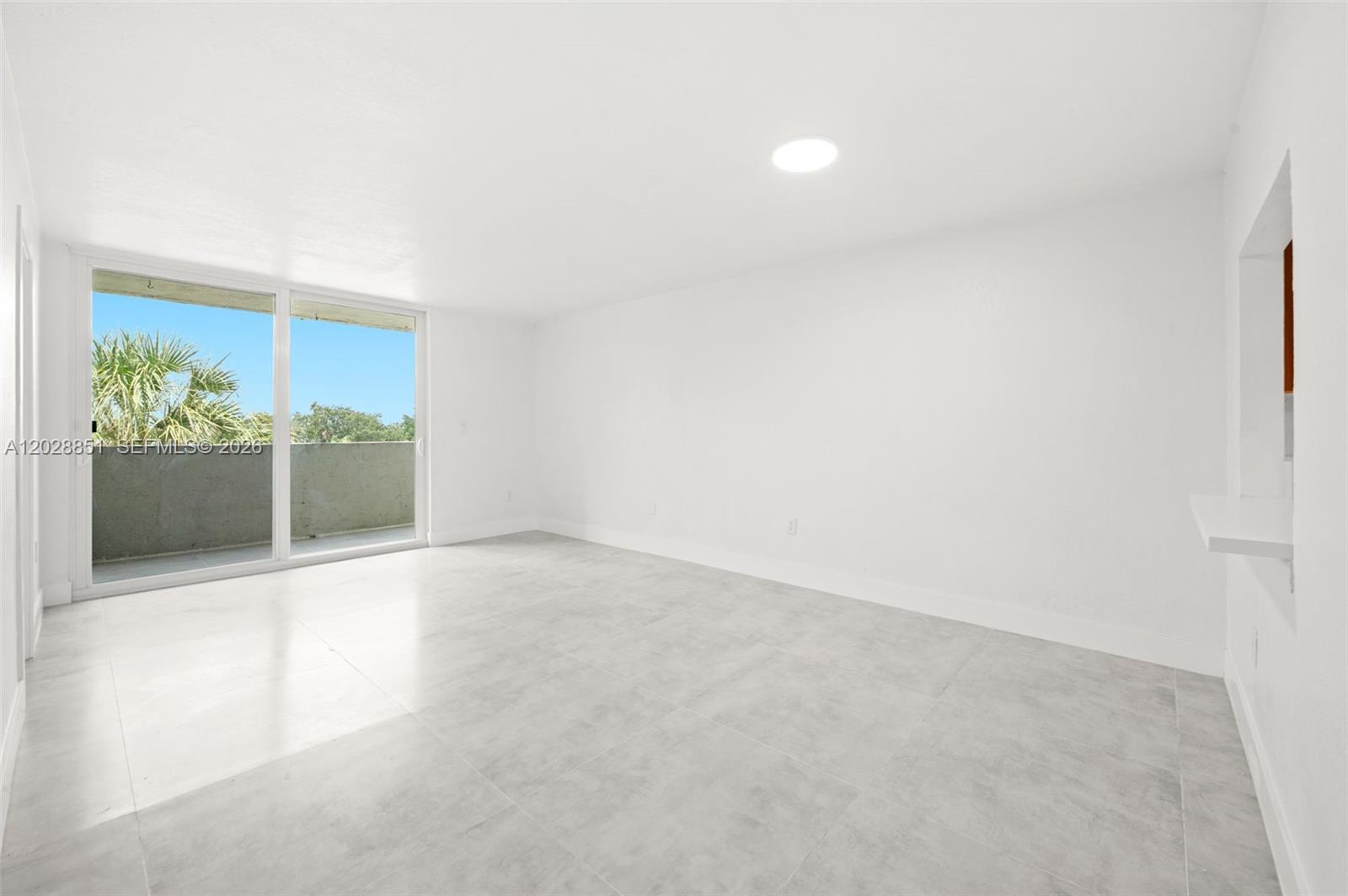 SAMARI LAKE EAST CONDO - Residential Lease
