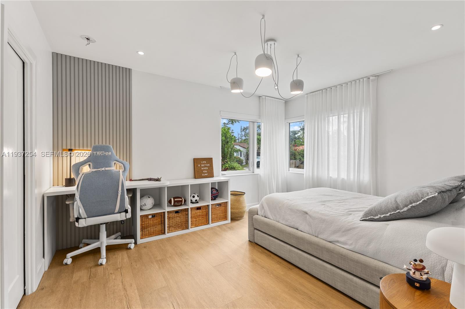 WASHINGTON PLACE - Residential
