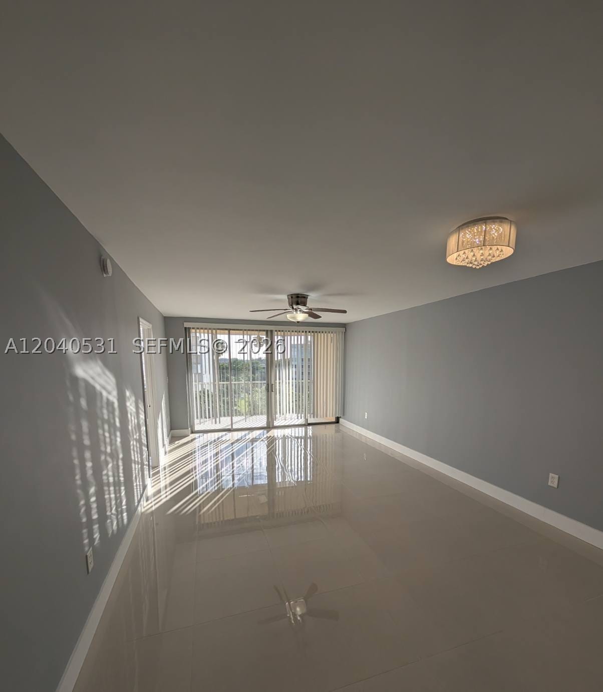 JADE WINDS GROUP-DAISY GA - Residential