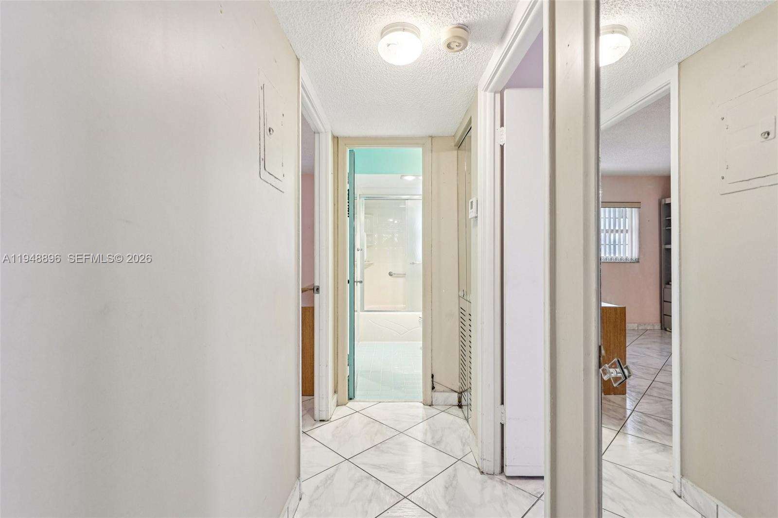 MEADOWBROOK TOWERS CONDO - Residential