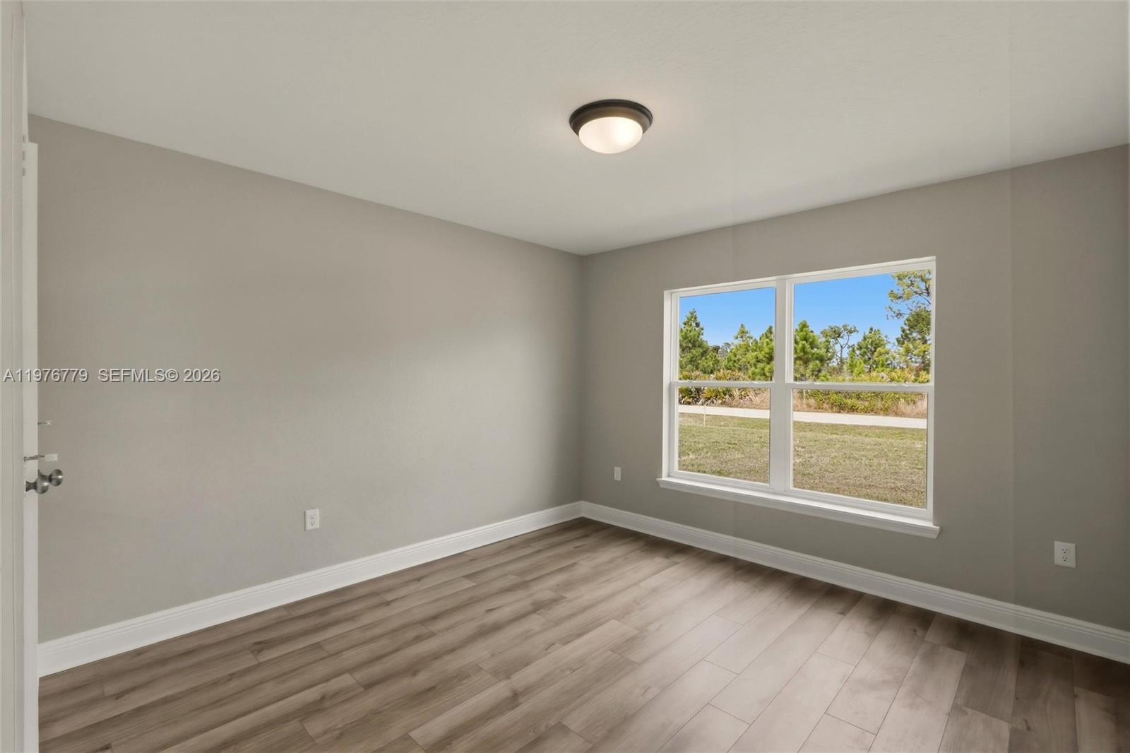 Sun N Lake - Residential