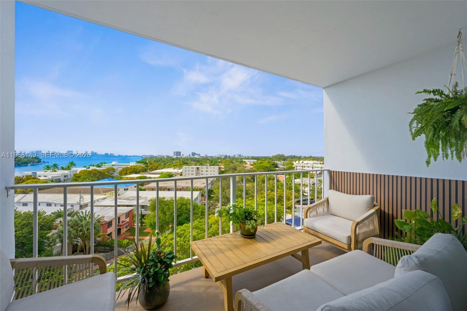 STANTON HOUSE CONDO - Residential