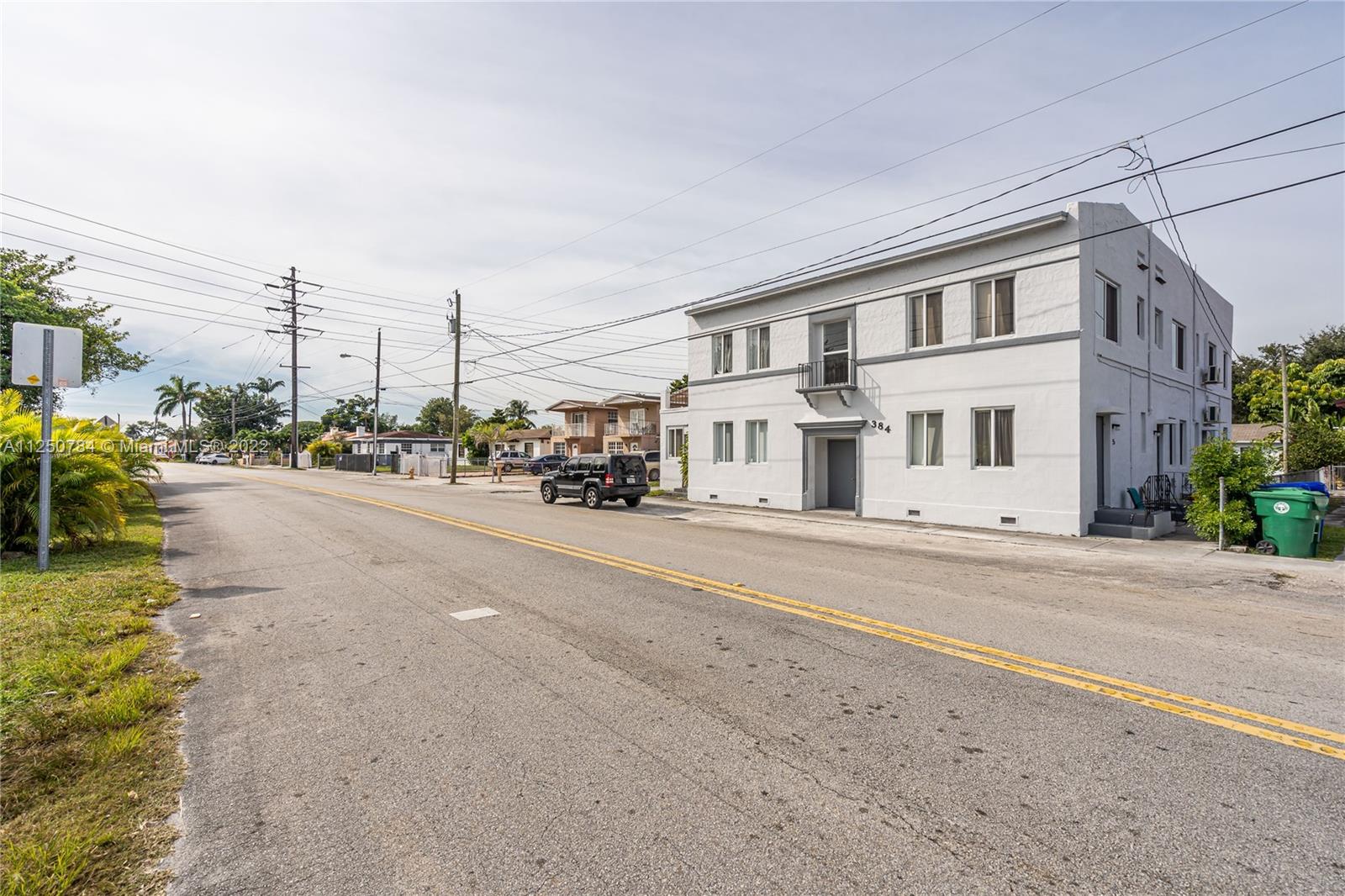 Centrally located, move-in ready apartment with newly updated kitchen, bathroom and more! Won't last long!