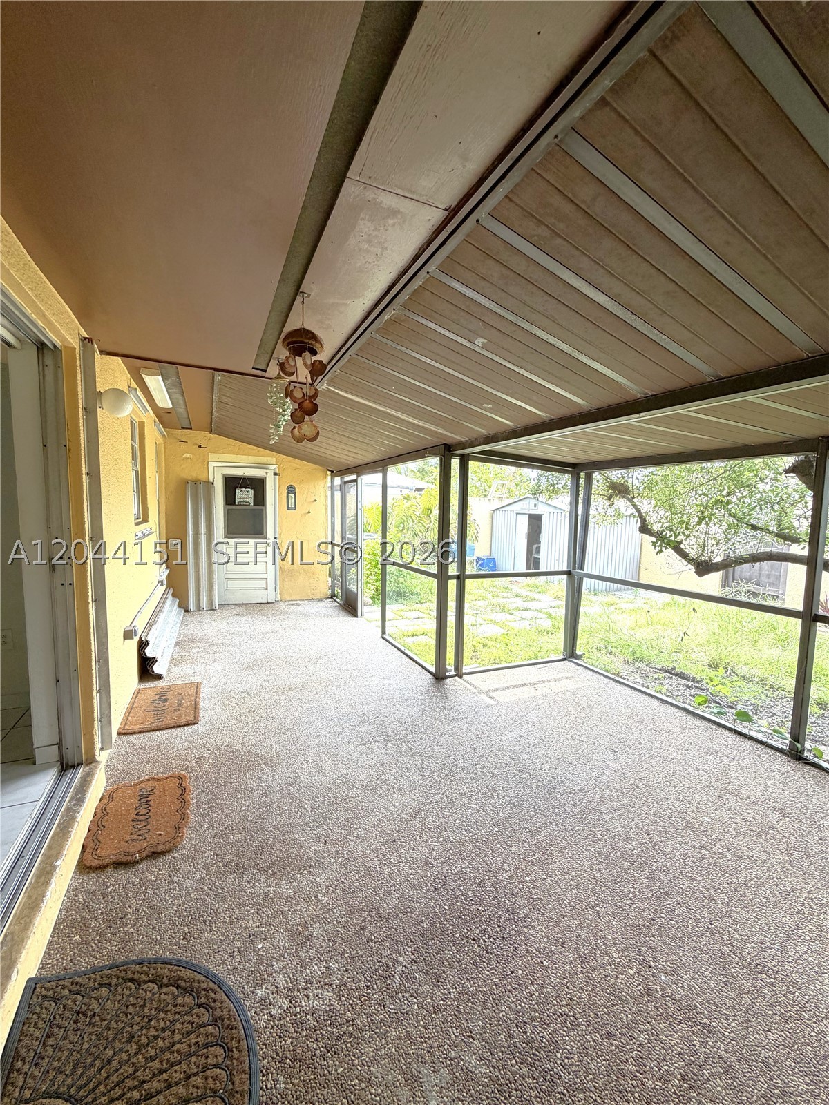 KENDALE LAKES WEST TOWNHO - Residential
