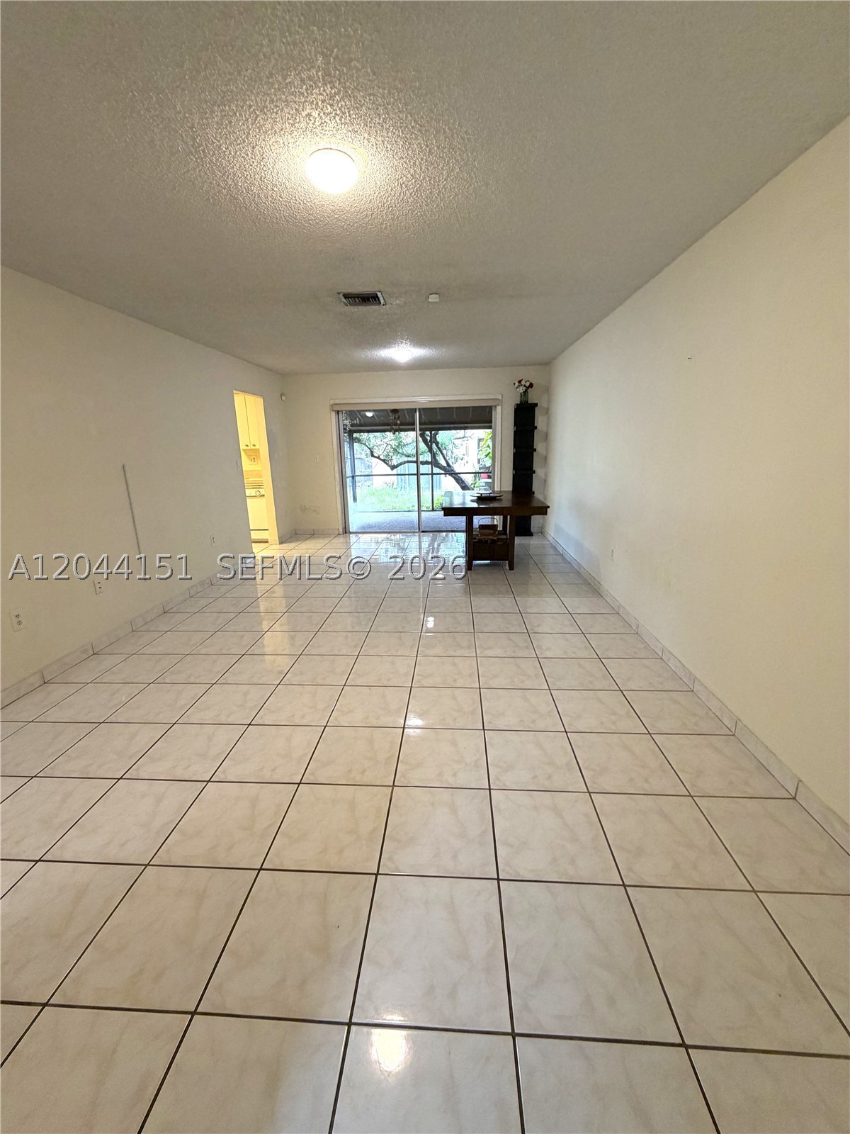 KENDALE LAKES WEST TOWNHO - Residential