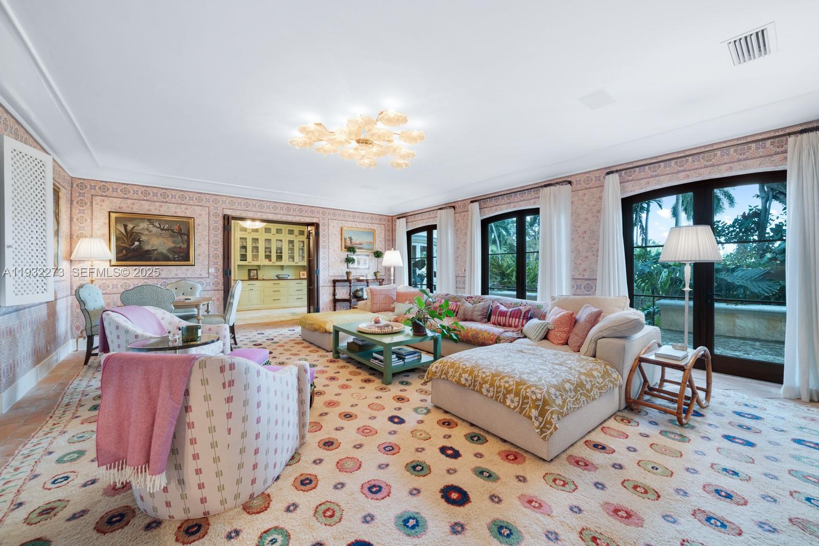 THE MOORINGS - Residential