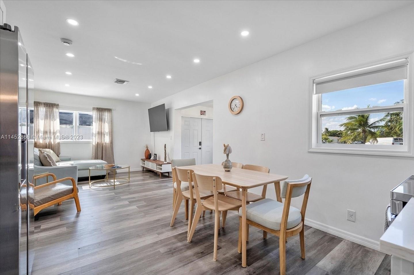 COLLIER ESTATES 3RD ADD - Residential