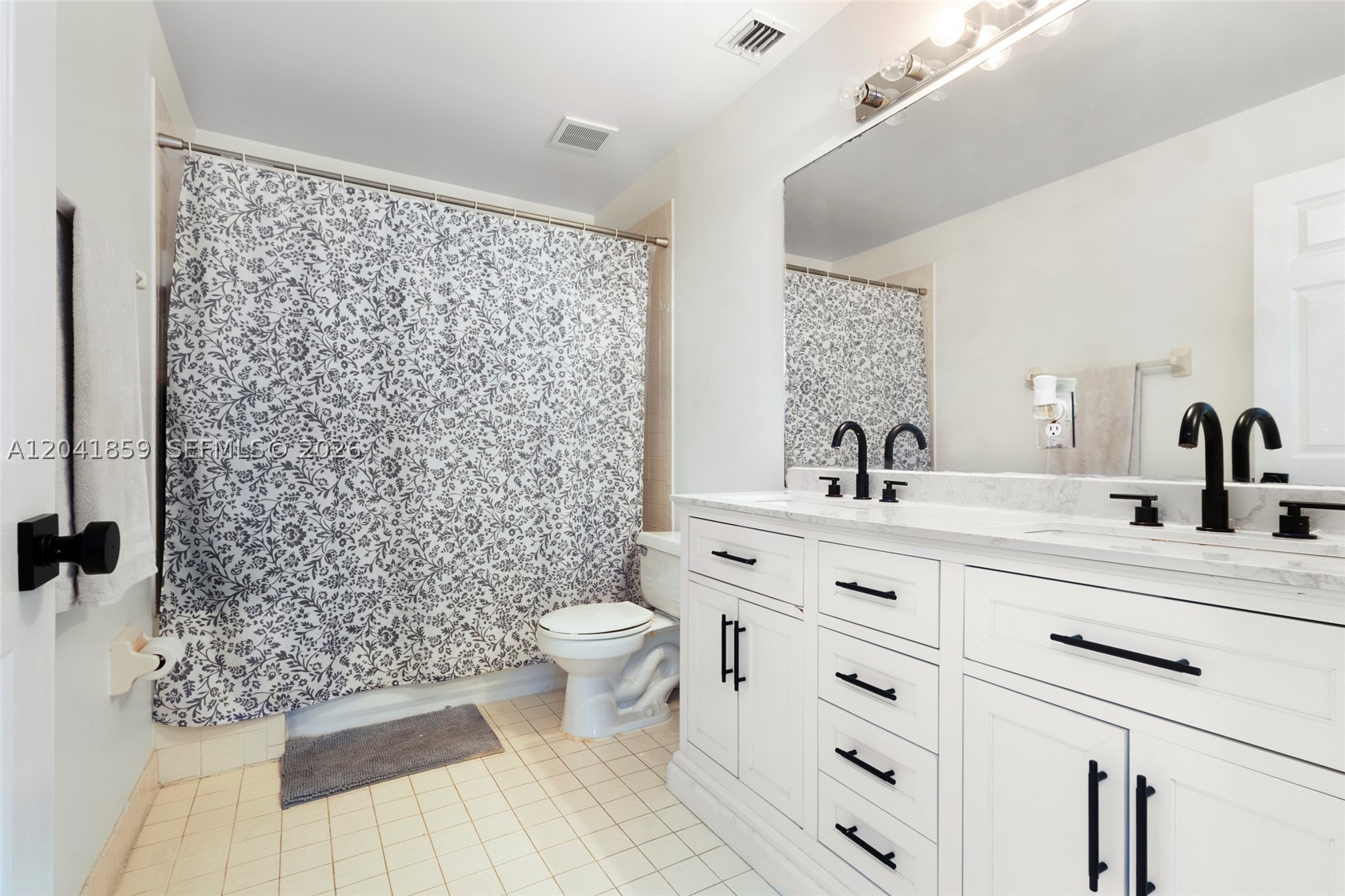 SILVER LAKES PHASE III - Residential