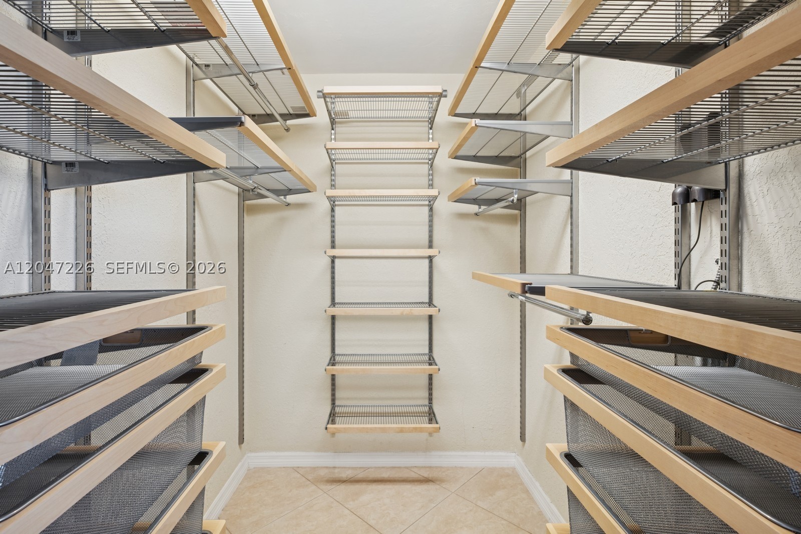 TRITON TOWER CONDO - Residential Lease