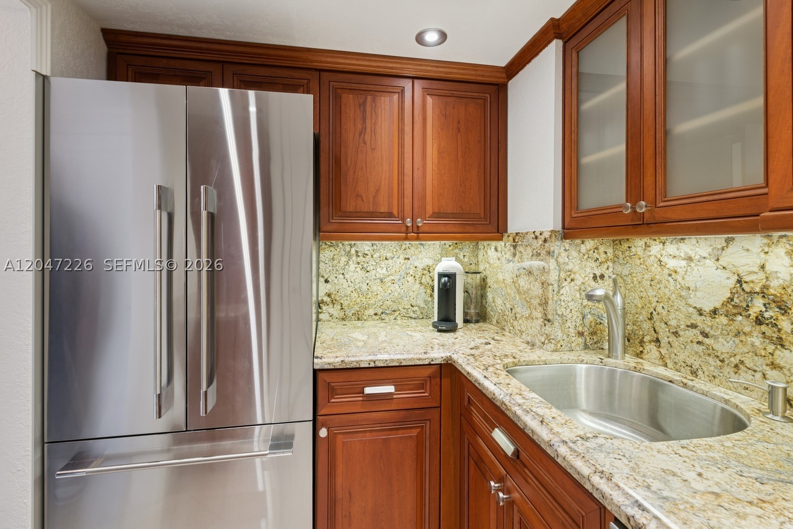 TRITON TOWER CONDO - Residential Lease