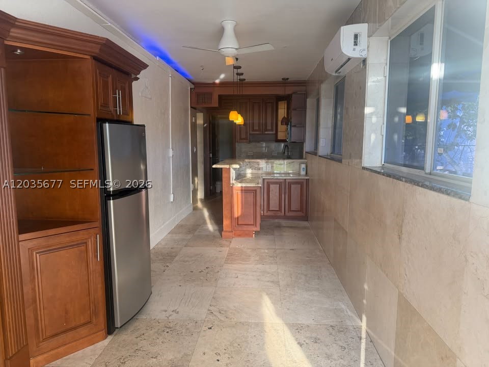 BEVERLY PARK - Residential Lease
