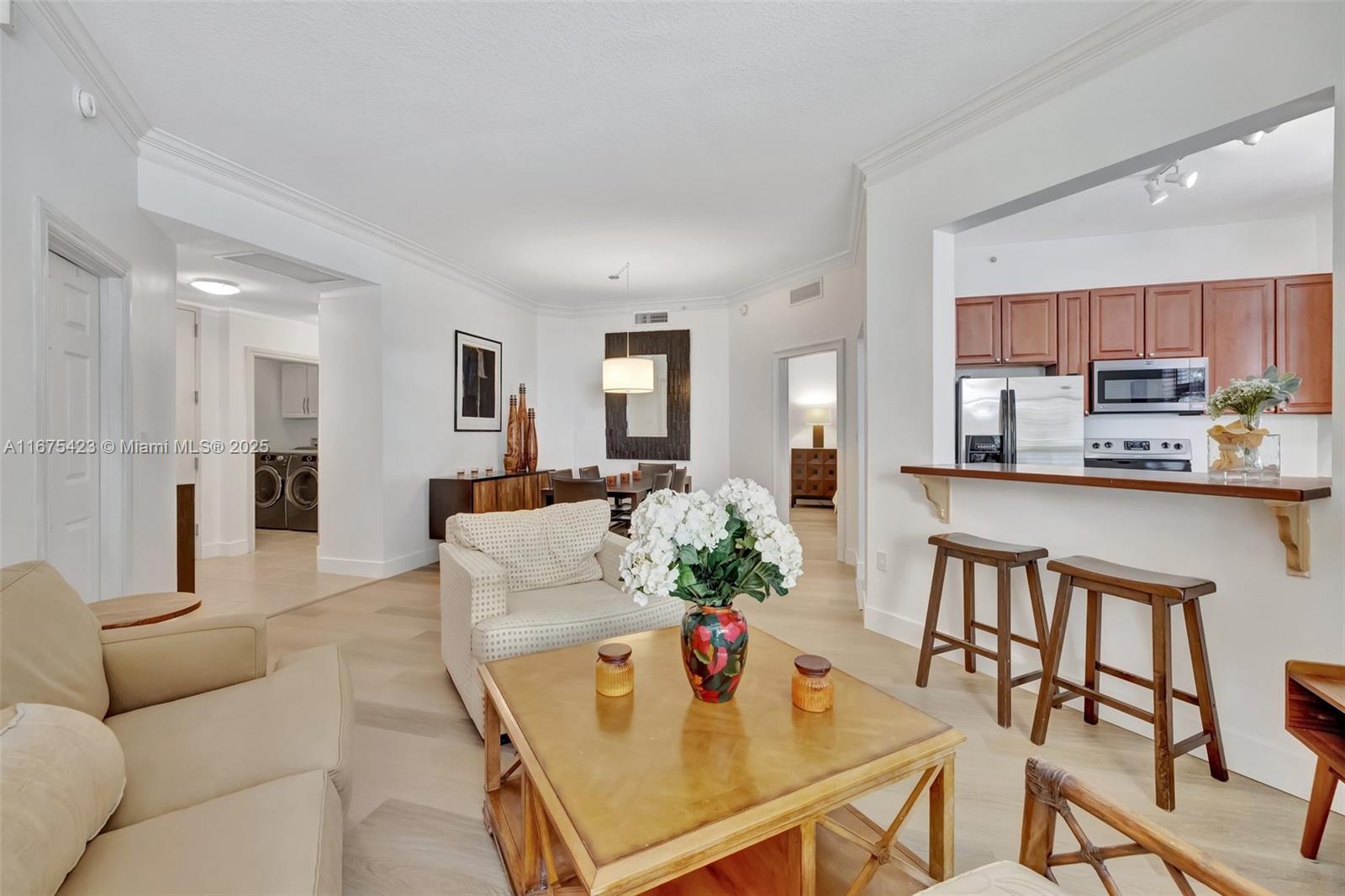 ALAQUA CONDO - Residential