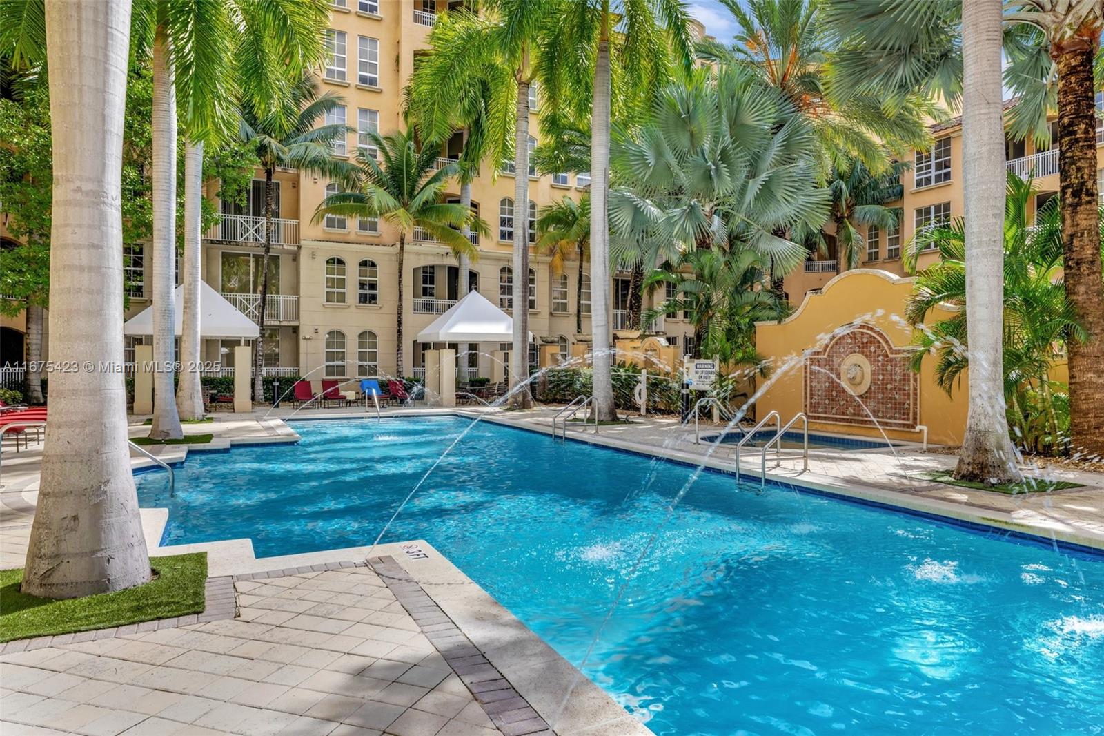 ALAQUA CONDO - Residential
