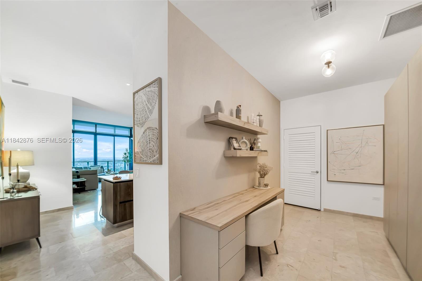 RISE CONDO - Residential