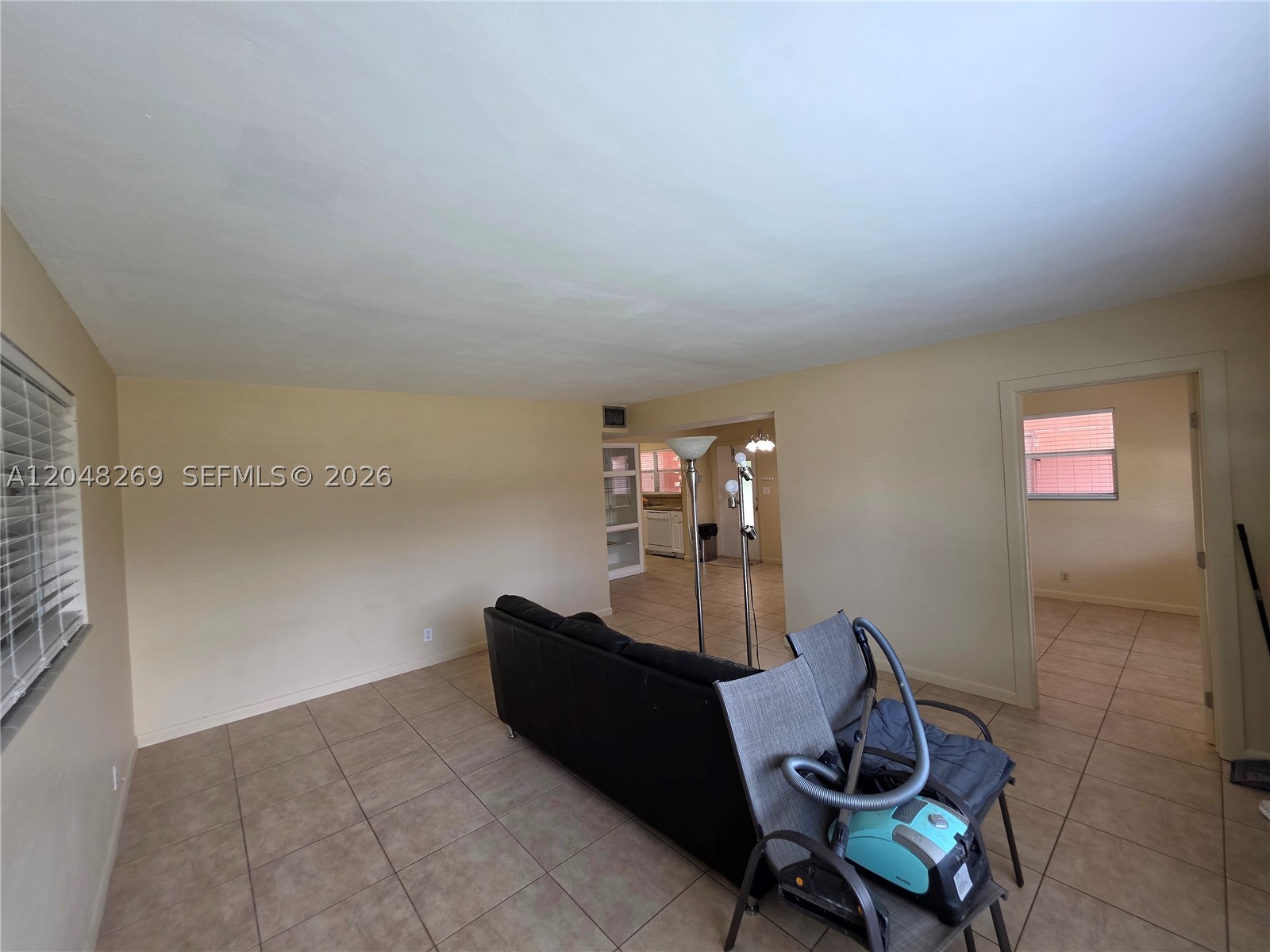 BEVERLY PARK - Residential Lease