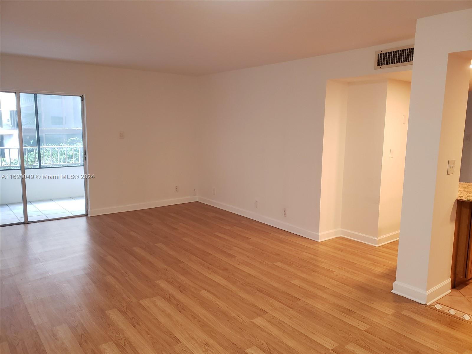 VIRGINIA OAKS CONDO - Residential Lease