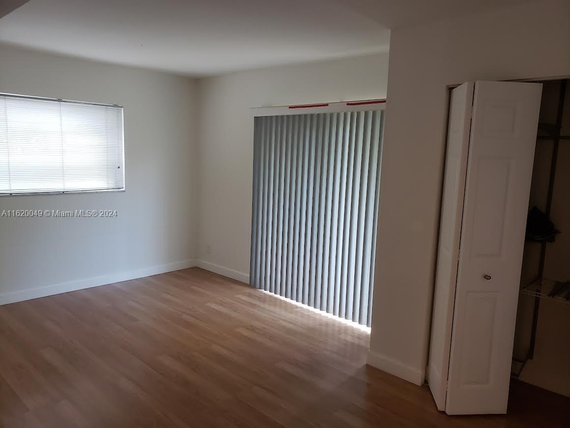 VIRGINIA OAKS CONDO - Residential Lease