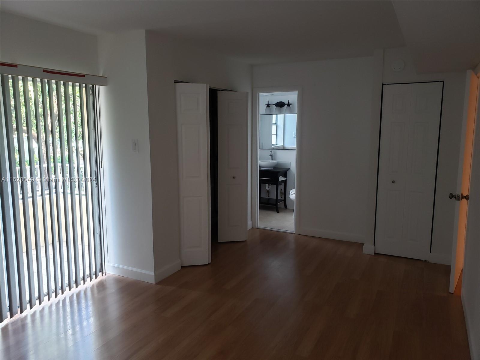 VIRGINIA OAKS CONDO - Residential Lease
